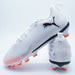 【ショップ限定エントリーでさらに+9倍】フューチャー8プレイHG/AG+MidJRプーマPUMA108624-01プーマホワイトジュニアサッカースパイク