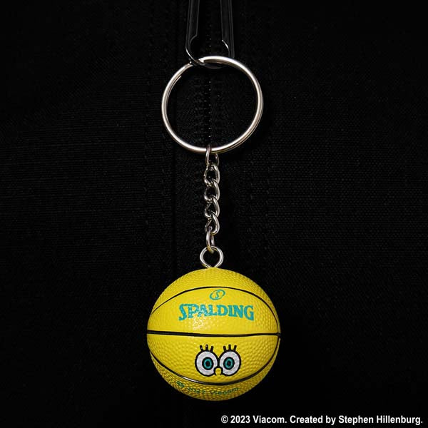 【ショップ限定エントリーでさらに+9倍】スポルディングSPALDINGキーチェーンブラウンバスケットボールキーホルダースポンジ・ボブ11-009SB
