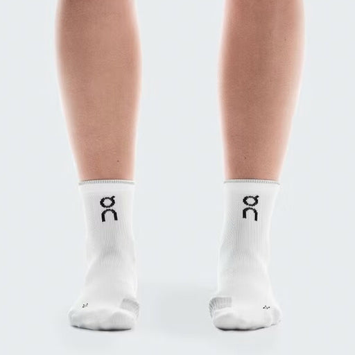 【ネコポス送料無料】オンONランニングソックスPerformance25FW2UF1005