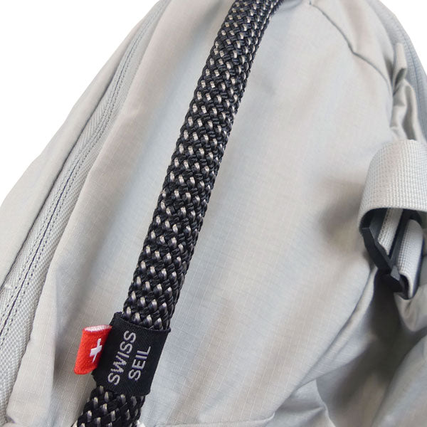 ONスピードパック30L2UF301501172UF30152130ランニングバックパックリュックサック