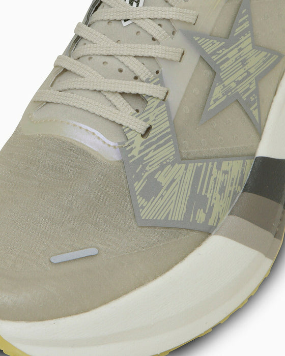 コンバースCONVERSEランニングシューズメンズレディース大人CONSRUNREVOLVEコンズランリボルヴ3itsuka三津家貴也ゴールド336000