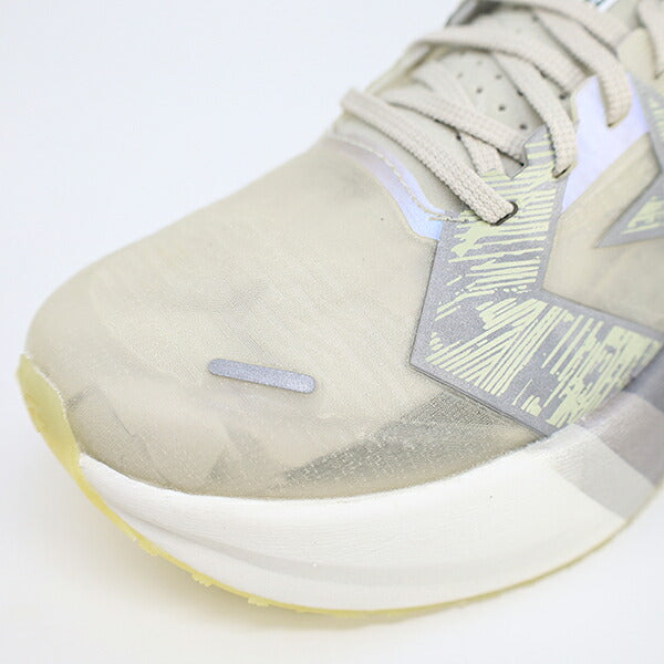 コンバースCONVERSEランニングシューズメンズレディース大人CONSRUNREVOLVEコンズランリボルヴ3itsuka三津家貴也ゴールド336000