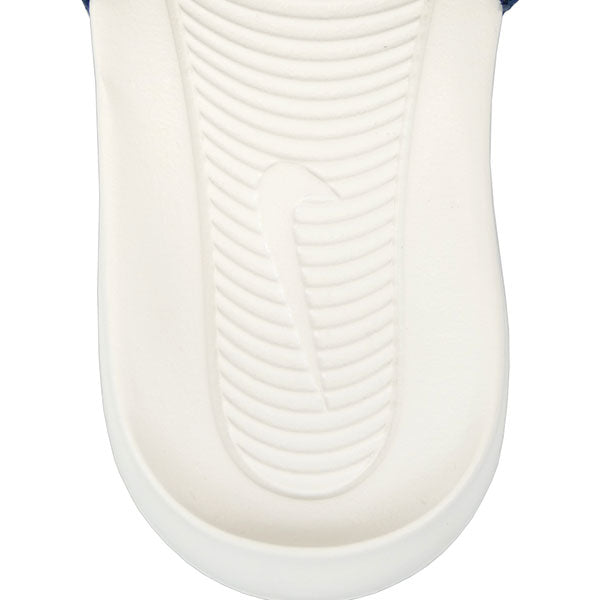 【ショップ限定エントリーでさらに+9倍】【送料無料】ナイキNIKEビクトリーワンスライドサンダルCN9675-403サッカーフットサルスポーツカジュアルシャワーサンダルメンズ