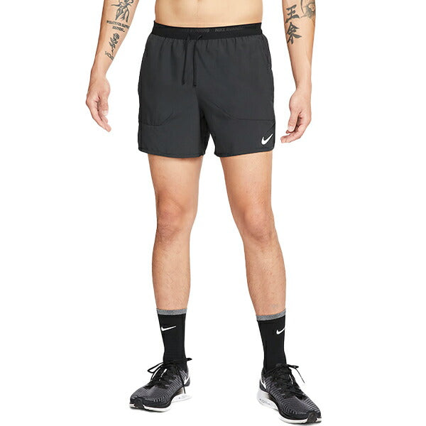 NIKEナイキランニングショートパンツメンズ13cmインナー付きDri-FITストライド5インチDM4756-010