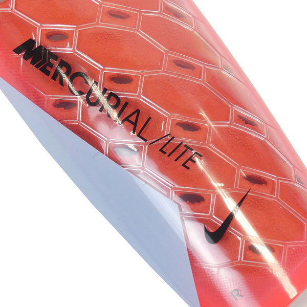 【ショップ限定エントリーでさらに+9倍】ナイキNIKEマーキュリアルライトDN3611-636サッカーフットサルすね当てレガース