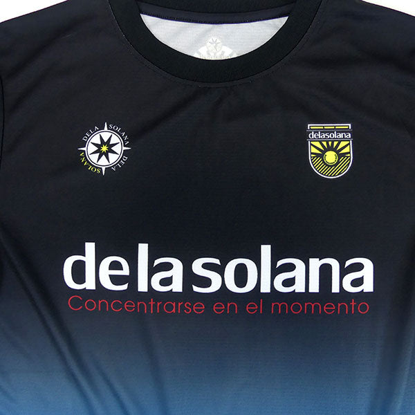 【ネコポス対応可】デラソラーナDelasolanaグラディエンドプラTDS26S57サッカーフットサル半袖プラクティスシャツメンズ