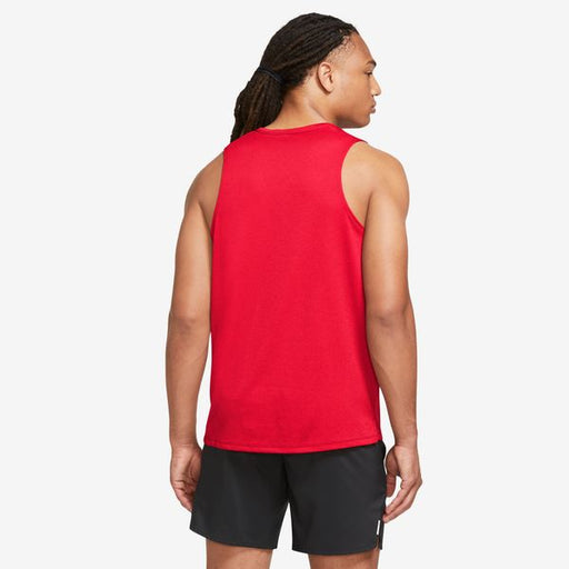 【ショップ限定エントリーでさらに+9倍】【ネコポス送料無料】ナイキNIKEメンズランニングシャツマイラータンクトップ25FAノースリーブレッドDV9322-635