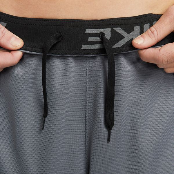 【ショップ限定エントリーでさらに+9倍】ナイキNIKEDri-FITトータリティメンズ23cmショートパンツDV9329-084ショート9インチグレー24SU