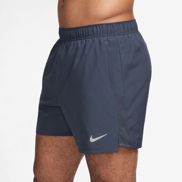 【ショップ限定エントリーでさらに+9倍】【ネコポス送料無料】ナイキNIKEメンズ13cmブリーフラインドバーサタイルショートパンツハーフパンツDri-FITChallengerDV9364-437