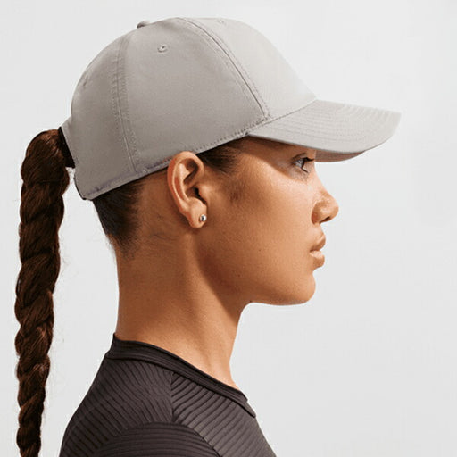 ナイキNIKEアンストラクチャードメタルスウッシュキャップ帽子FB5372-009