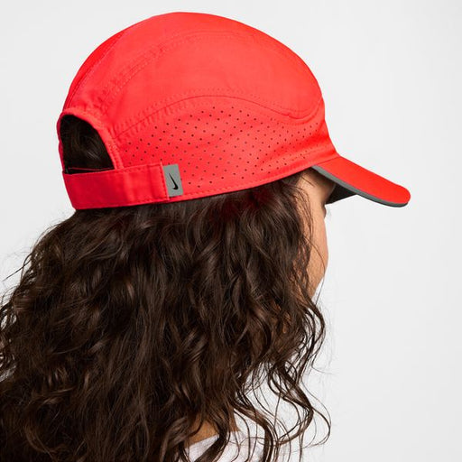 【ネコポス送料無料】ナイキNIKEメンズレディースランニングキャップDFADVフライABRFLTVキャップ25FA日よけ紫外線対策レッドFB5681-635