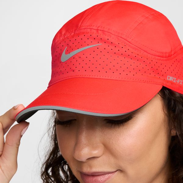 【ネコポス送料無料】ナイキNIKEメンズレディースランニングキャップDFADVフライABRFLTVキャップ25FA日よけ紫外線対策レッドFB5681-635