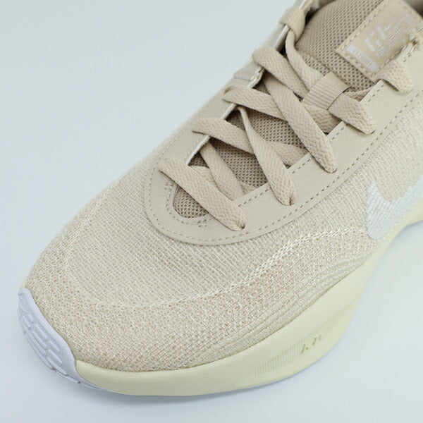 ナイキNIKEバスケットボールシューズG.T.ハッスルアカデミーEPFJ7808-103インドア室内ジムフィットネス