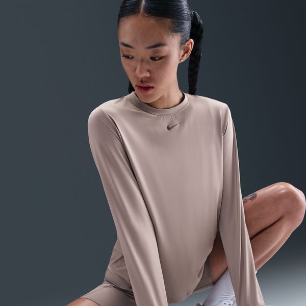 ナイキNIKEレディースDri-FITロングスリーブトップ長袖ロングTシャツNikeOneClassicFN2802-271