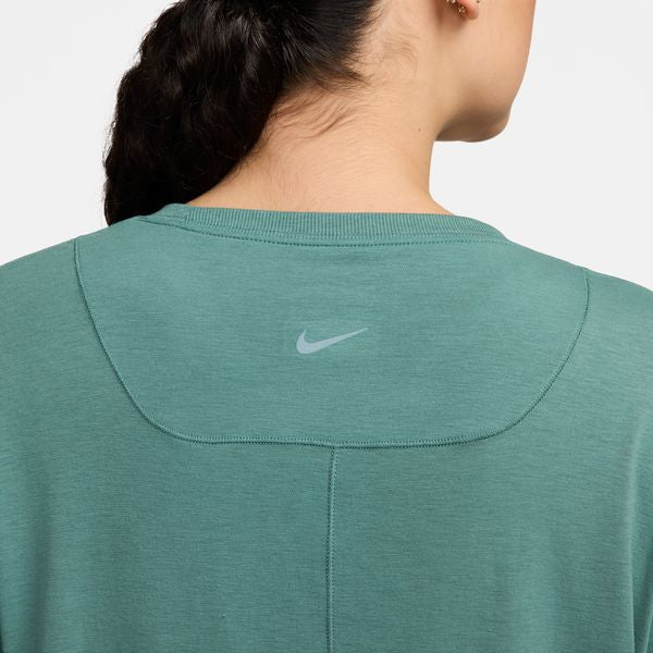 【ショップ限定エントリーでさらに+9倍】【ネコポス送料無料】ナイキNIKEレディースTシャツワンDFルーズS/S24SUFN2815-361半袖グリーン