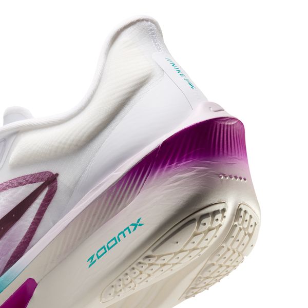 ナイキNIKEレディースランニングシューズWズームフライ6ZoomFly6マラソンジョギングFN8455-108