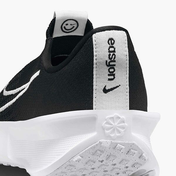 【ショップ限定エントリーでさらに+9倍】ナイキNIKEレディースランニングシューズWSインタラクトランイージーオンスニーカースリッポンFV5591