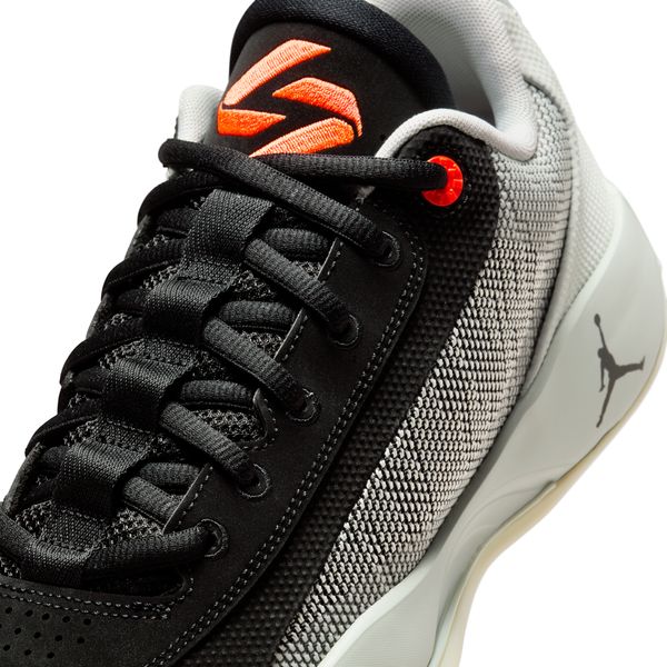 ナイキNIKEバスケットボールシューズジョーダン77PFJORDAN.77PFHF0819-003