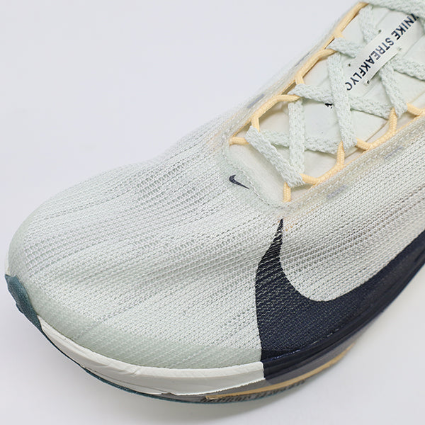 ナイキ NIKE ランニングシューズ ZOOMX STREAKFLY 2 ズームエックス ストリークフライ 2 マラソン ジョギング HF6416-003