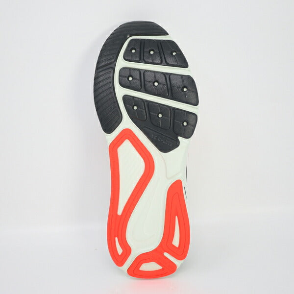 ナイキNIKEメンズランニングシューズSTRUCTURE26ストラクチャー26マラソンジョギングホワイトHJ1102-106