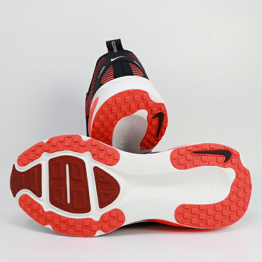 ナイキNIKEメンズランニングシューズズームボメロ18マラソンジョギングHM6803-008ブラック