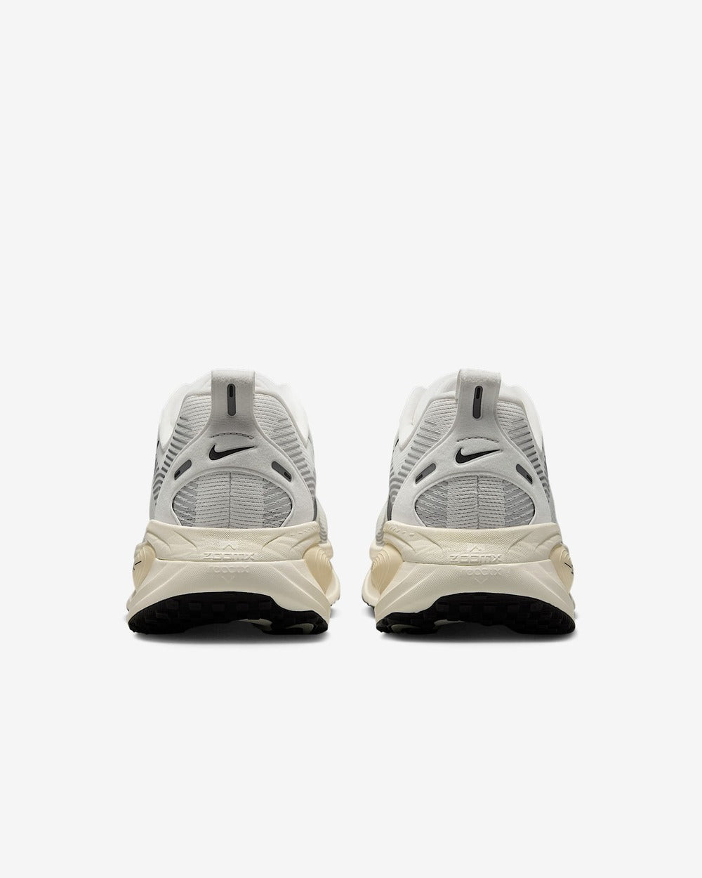 NIKEナイキランニングシューズメンズロードランニングシューズボメロ18HM6803-101
