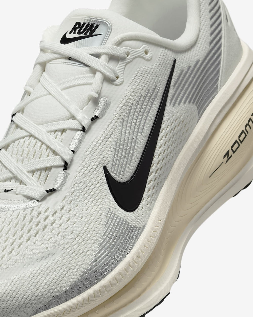 NIKEナイキランニングシューズメンズロードランニングシューズボメロ18HM6803-101