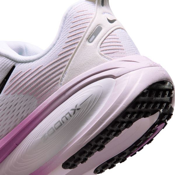 ナイキNIKEレディースランニングシューズズームボメロ18Vomero18マラソンジョギングHM6804-116