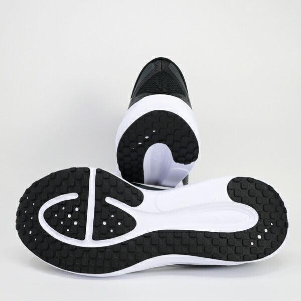 ナイキNIKEレボリューション8イージーオンREVOLUTION8EasyOnメンズランニングシューズマラソンジョギングHQ2414-001