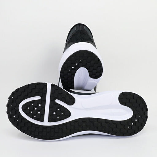 ナイキNIKEレボリューション8イージーオンREVOLUTION8EasyOnレディースランニングシューズHQ2415-001