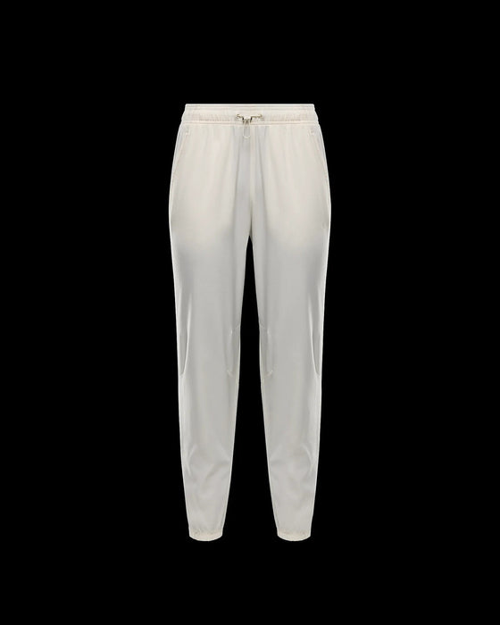 【ショップ限定エントリーでさらに+9倍】ナイキレディースドライフットランニングパンツHQ3247-110