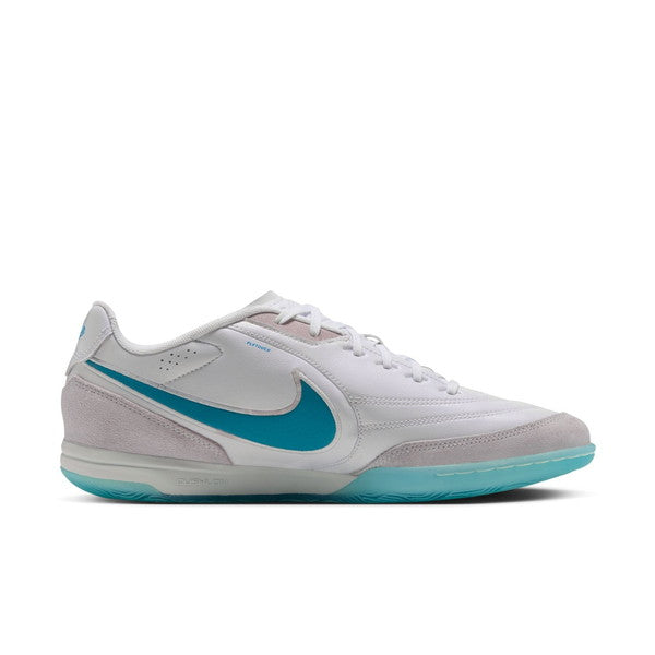 ティエンポストリートガトナイキNIKEHQ7017-100ホワイトフットサルシューズ