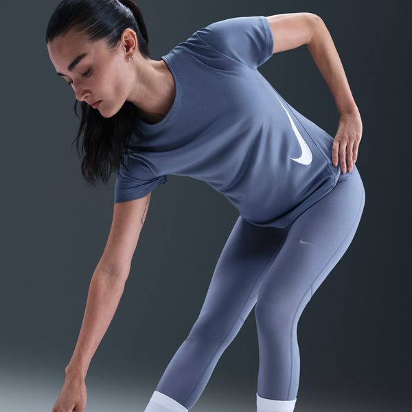 【ネコポス送料無料】NIKEナイキレディースDri-FITショートスリーブ半袖TシャツランニングトップNikeTempoSwooshRunHV2773-499