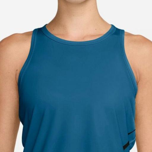 【ショップ限定エントリーでさらに+9倍】【ネコポス送料無料】ナイキNIKEレディースランニングシャツSWSHHBRTANK25FAテンポスウッシュラン半袖HV2792-301