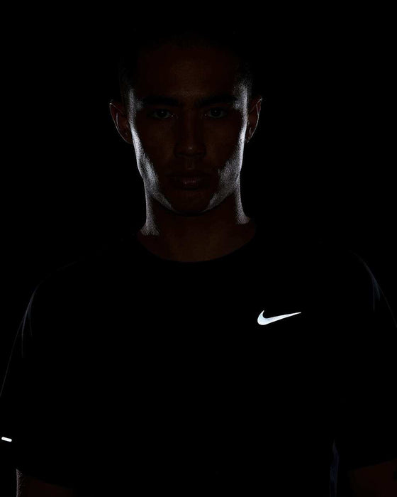 NIKEナイキランニングシャツTシャツメンズDri-FITADVショートスリーブ半袖ストライドSTRIDEHV5204-010