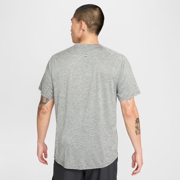 【ショップ限定エントリーでさらに+9倍】【ネコポス送料無料】ナイキNIKEメンズランニングシャツSTRIDESS25FA半袖HV5204-084