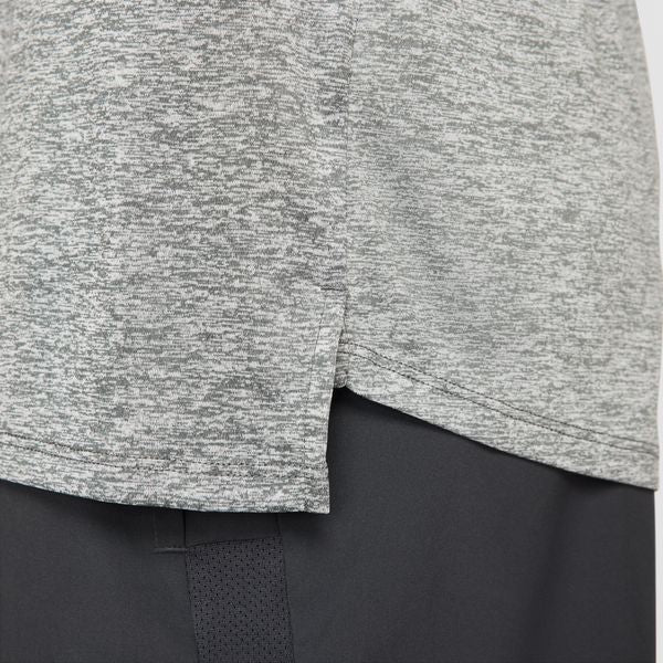 【ショップ限定エントリーでさらに+9倍】【ネコポス送料無料】ナイキNIKEメンズランニングシャツSTRIDESS25FA半袖HV5204-084