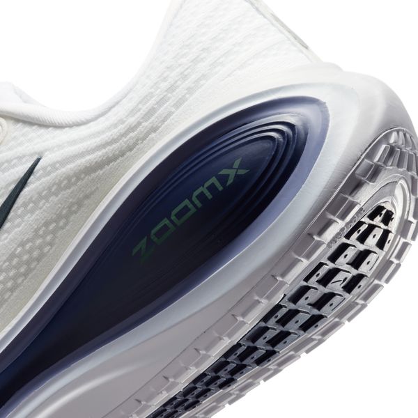 ナイキNIKEメンズランニングシューズVOMEROPLUSボメロプラスマラソンジョギングHV8150-109