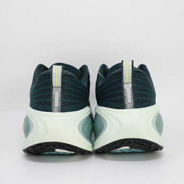 ナイキNIKEメンズナイキボメロプラスVOMEROPLUSロードランニングシューズHV8150-300