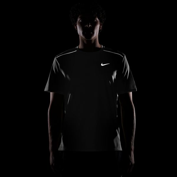【ネコポス送料無料】ナイキNIKEメンズランニングシャツMILERSS26SUマイラーDri-FITUVプロテクションショートスリーブ半袖TシャツIF2083-100