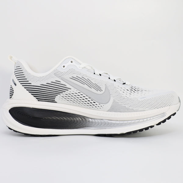 ナイキ NIKE ズーム ボメロ メンズ ランニングシューズ マラソン ジョギング II7189-100