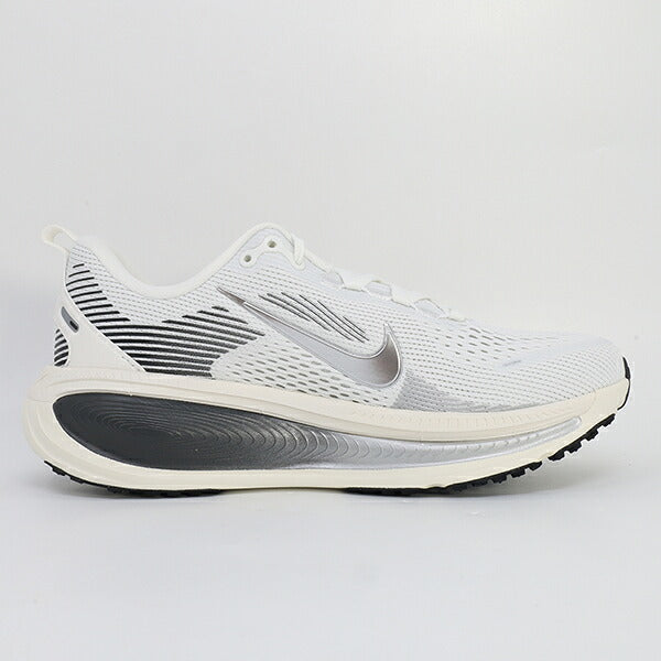 ナイキNIKEレディースランニングシューズLズームボメロ18ESSマラソンジョギングIO9915-101