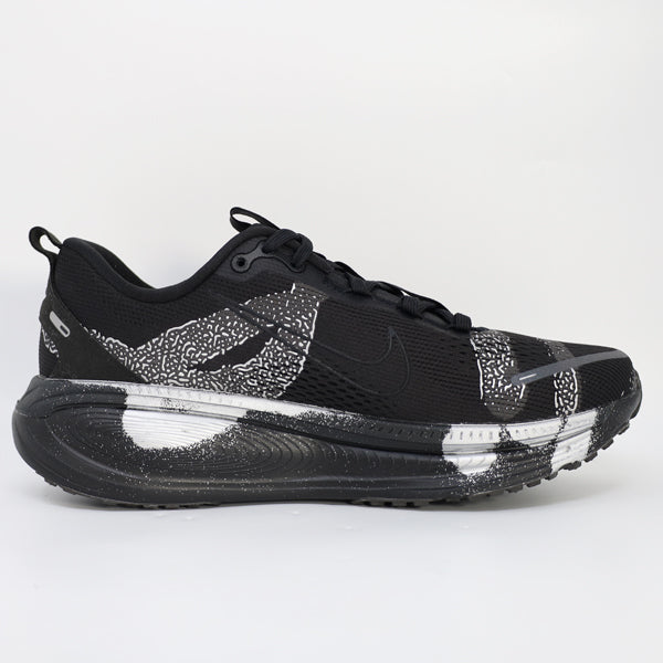 ナイキ NIKE ボメロ 18 ディスラプト メンズ ランニングシューズ マラソン ジョギング IQ3925-001