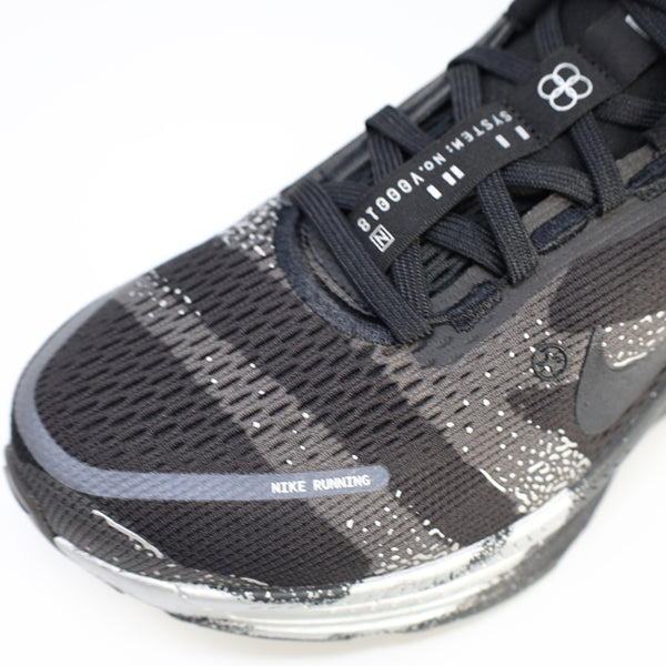 ナイキ NIKE ボメロ 18 ディスラプト メンズ ランニングシューズ マラソン ジョギング IQ3925-001