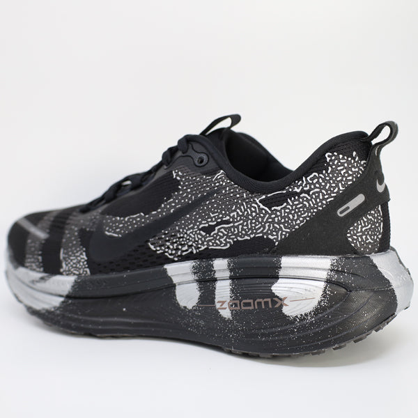 ナイキ NIKE ボメロ 18 ディスラプト メンズ ランニングシューズ マラソン ジョギング IQ3925-001