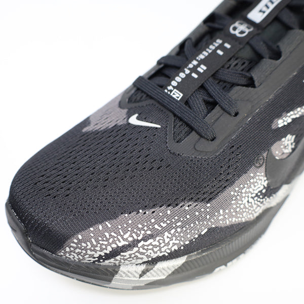ナイキ NIKE ペガサス 42 ディスラプト メンズ ランニングシューズ マラソン ジョギング IQ3928-001
