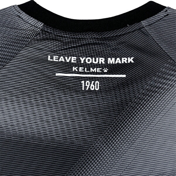 【ショップ限定エントリーでさらに+9倍】【ネコポス送料無料】ケルメKELMERUBBEDシャツKC24S102サッカーフットサルプラクティスシャツ半袖練習着メンズ