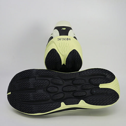 ニューバランスNewBalanceメンズランニングシューズ1080v15マラソンジョギングM108068J-2E