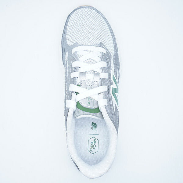 FreshFoamArishiv4ニューバランスNewBalanceMARISTA4-2Eシルバーランニングシューズ