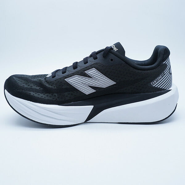 FuelCellRebelv5ニューバランスNewBalanceMFCXLO5-2Eブラックランニングシューズ